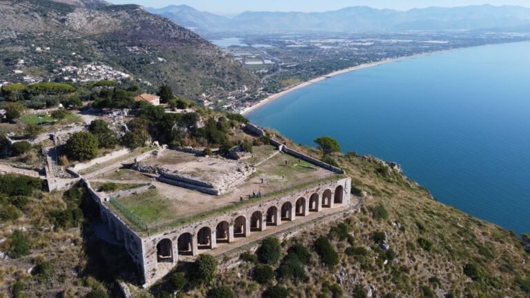 Kampanien entdecken: Kultur, Küste und Natur auf einer Rundreise